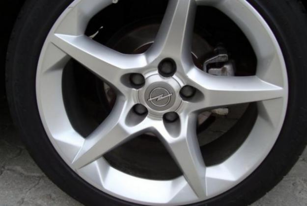 Janta aliaj 7,5x18 Opel Astra H satin Titan PENTA originala GM 1002565 Pret  Ieftin - RevizieShop.ro - Comanda Online